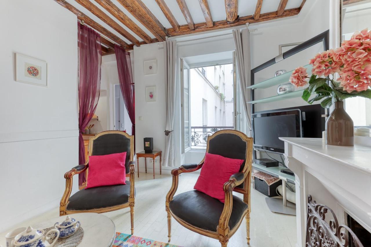 Parisian Cocoon 1Bdr Flat - Prime Loc Le Marais Apartment Luaran gambar