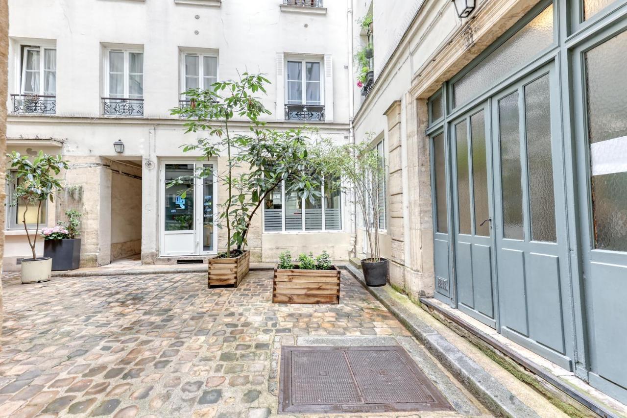 Parisian Cocoon 1Bdr Flat - Prime Loc Le Marais Apartment Luaran gambar